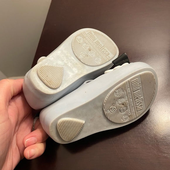 Mini Melissa Alice and wonderland shoes - Picture 3 of 4